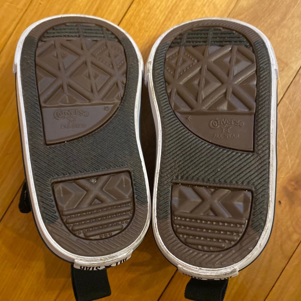 Kids Converse All Star Chuck‎ Taylor Black White Hook & Loop Strap Shoes Size 4 - Picture 6 of 6